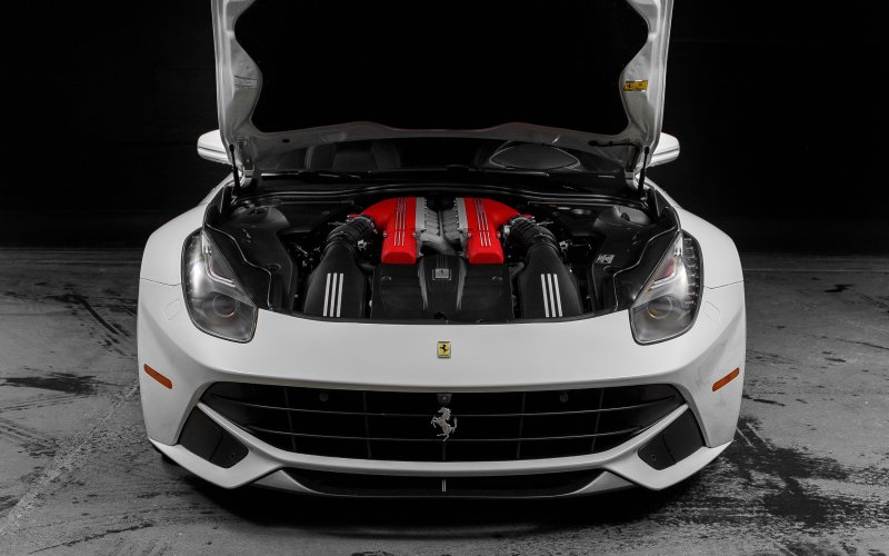 Капот Порше 911 вид сверху
