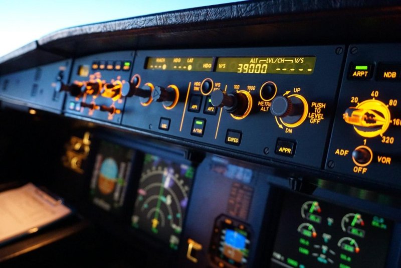 Панель автопилота Airbus a320neo