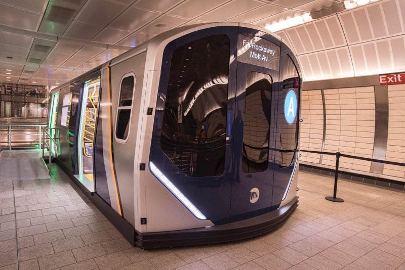 Метропоезд r160