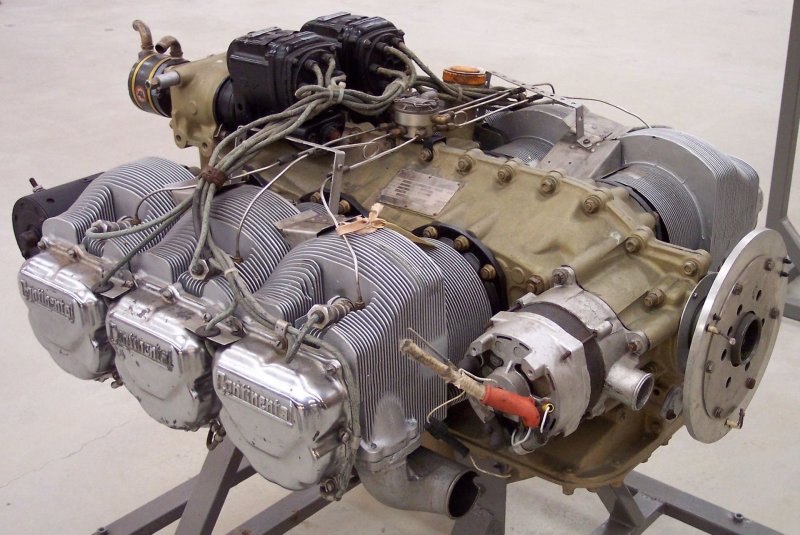 Lycoming Continental 520