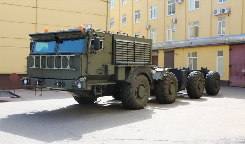 Тягач КАМАЗ 78504