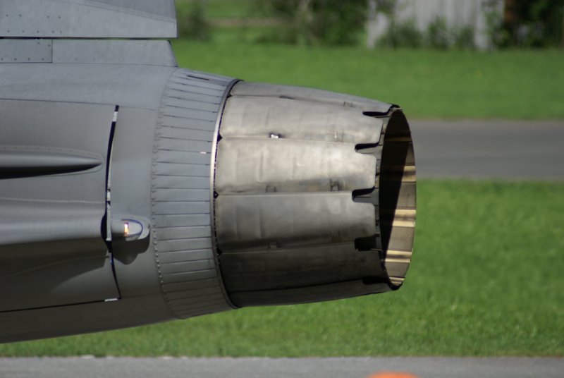 Jas-39 Grippen сопло