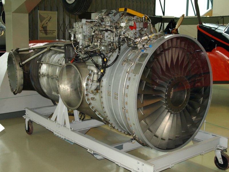 Турбореактивный двигатель Rolls Royce
