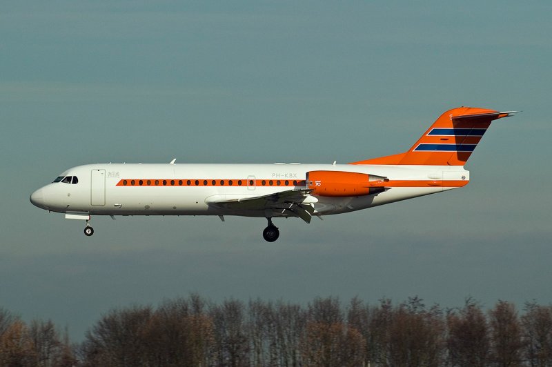 Fokker 70 самолет