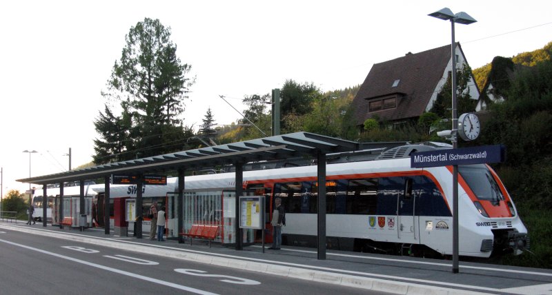 Автобусы Cuxhaven Bahnhof Мерседес
