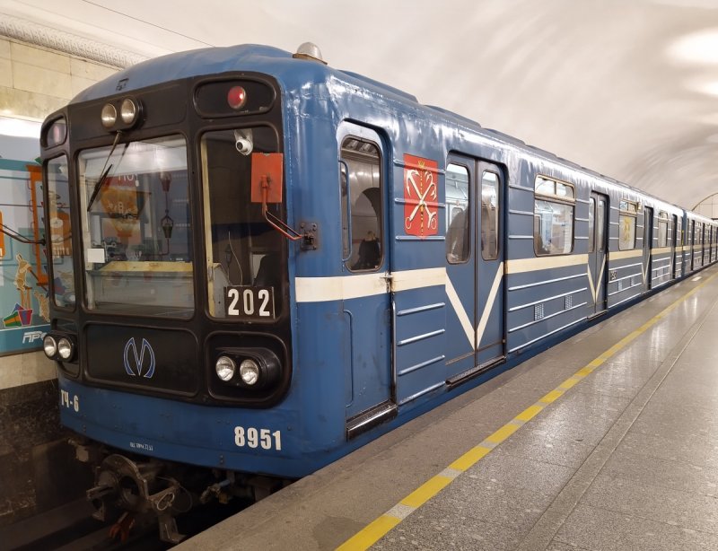 Метровагон 81-717
