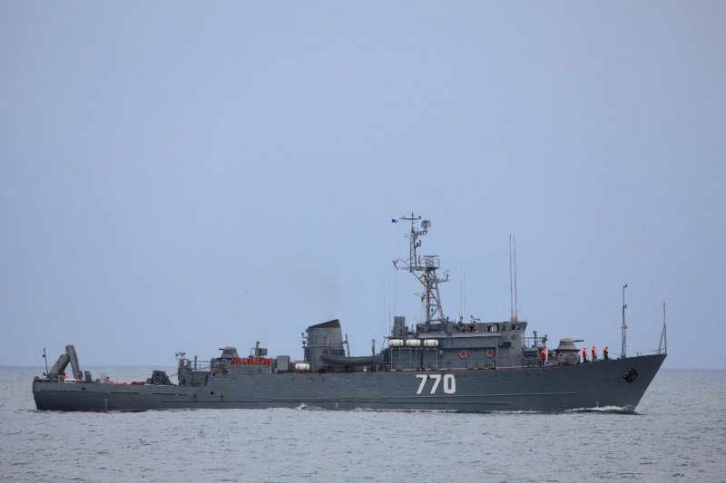 Морской тральщик МТ-265