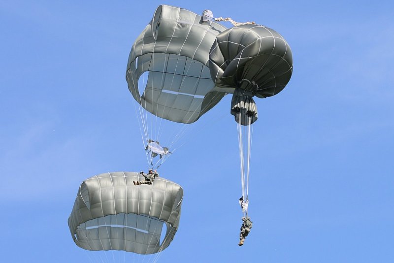 Парашют ВДВ д10