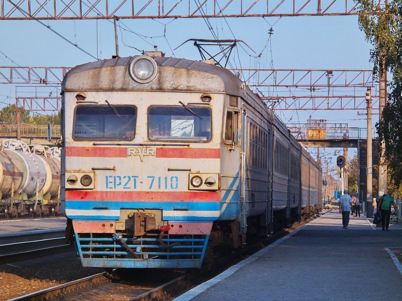 Эр33 электропоезд