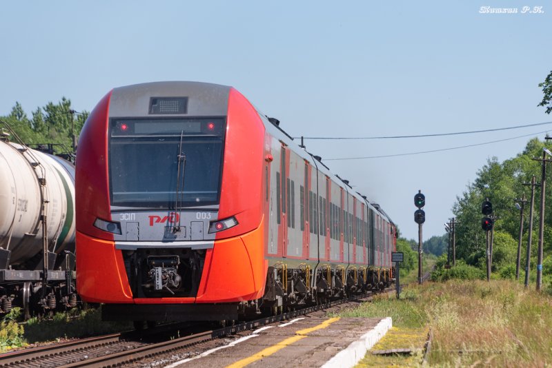 Эр33 электропоезд
