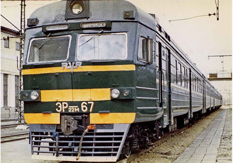Электропоезд эр22м-67