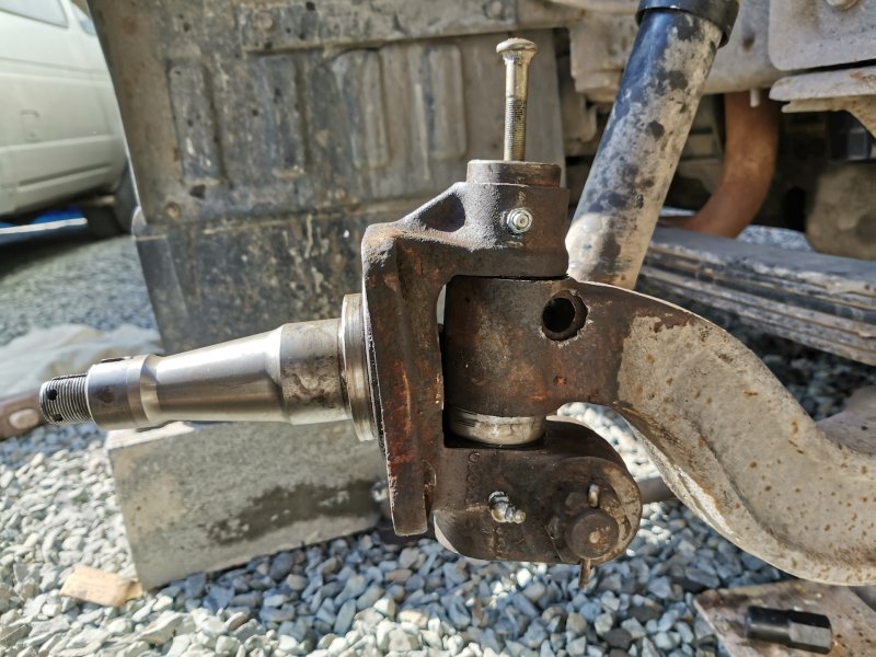Шкворня ГАЗ 69