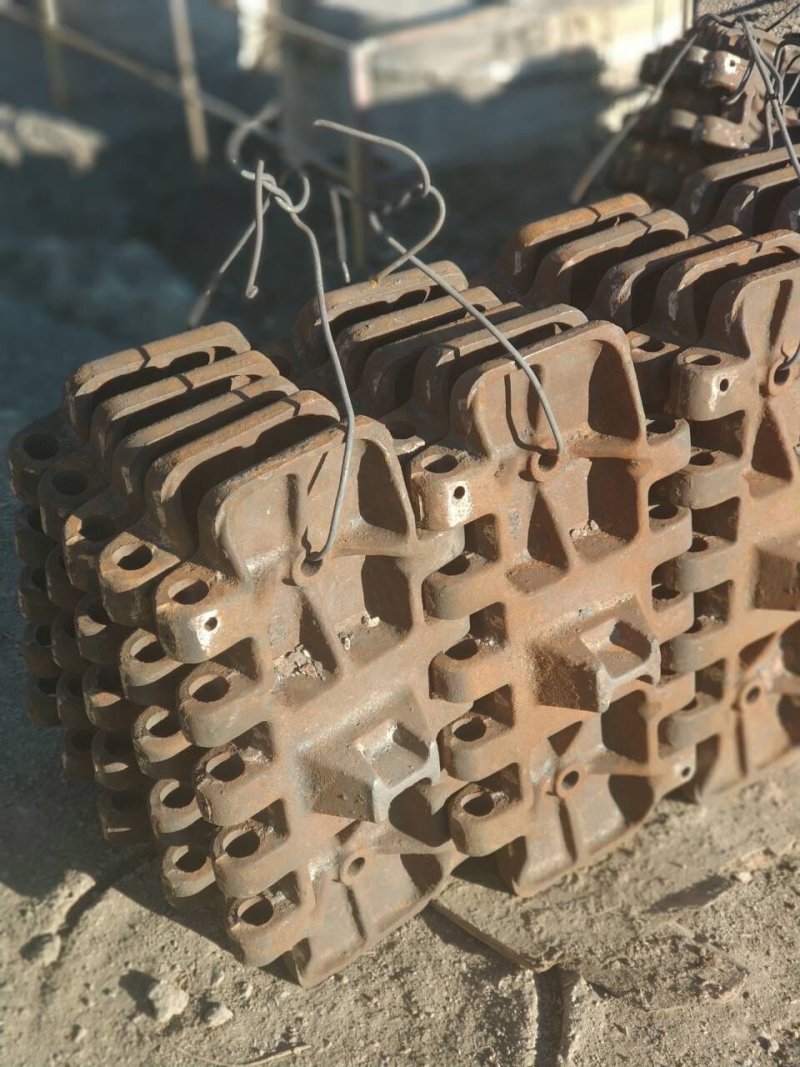 Гусеничная лента крана РДК-250