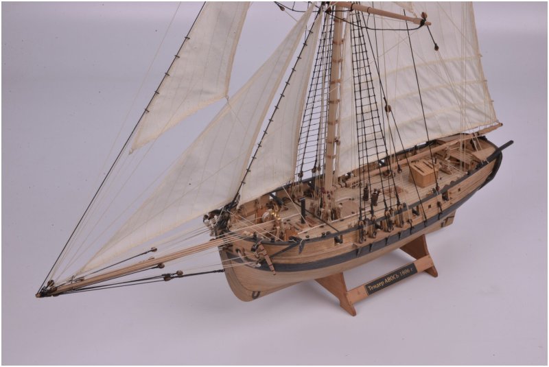"Master korabel" модель сборная "Бригантина Феникс" плюс 1/72 мк0401p