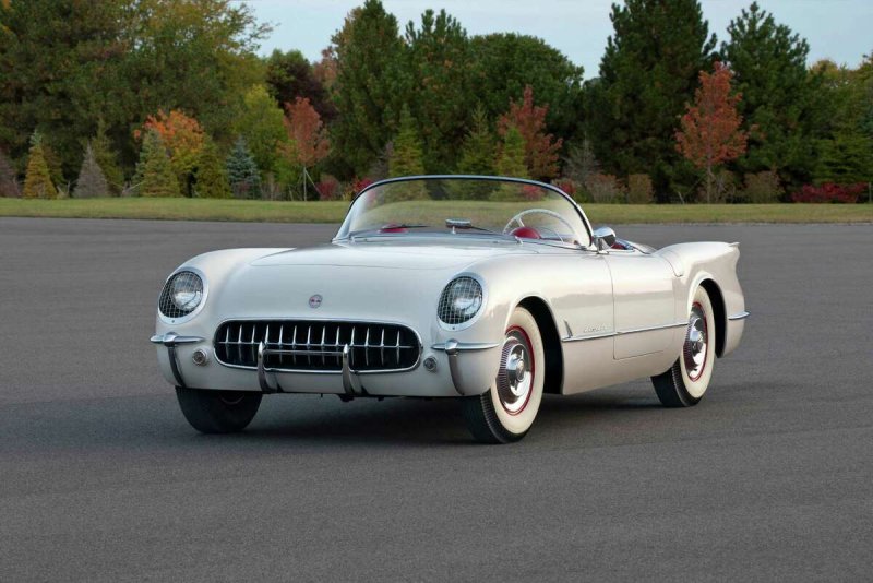 Polo White 1954 Chevrolet Corvette