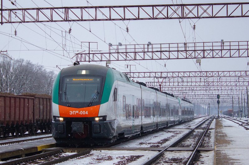 Stadler поезд
