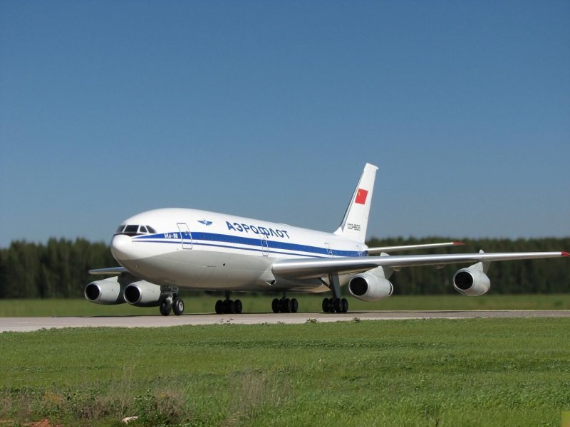 Ил 86 взлетает