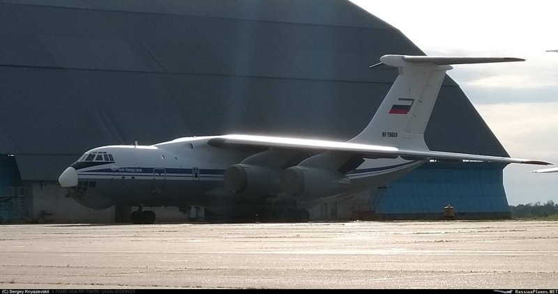Самолёт ил-76мд-90а