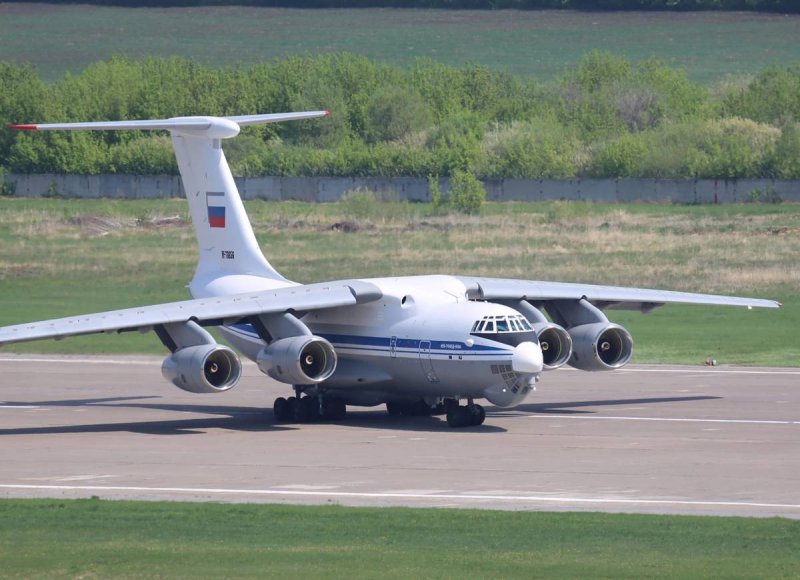 Военно-транспортный самолёт ил-76мд