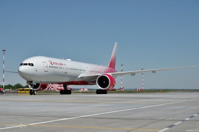 Самолёт Боинг 777-300ер Россия