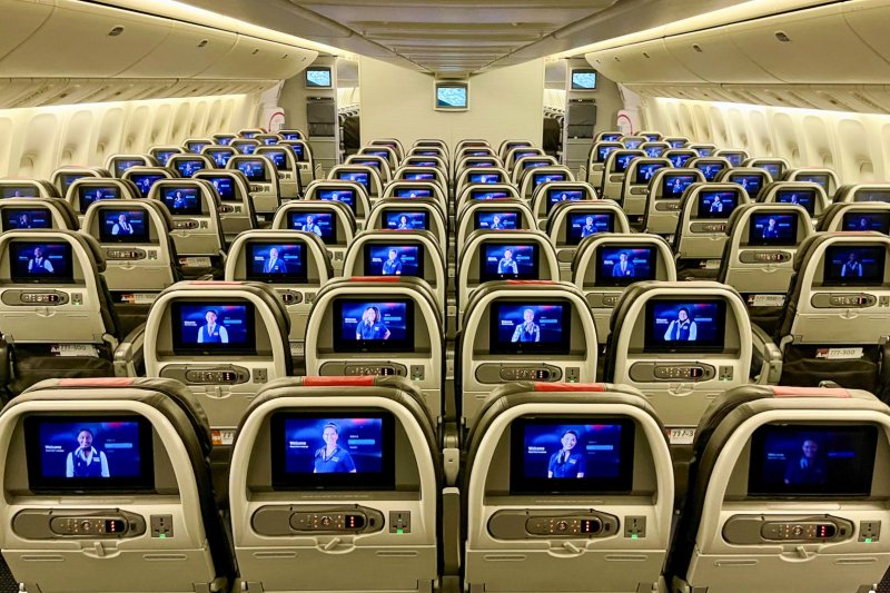 Boeing 777-300er салон