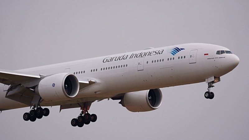 Б 777 300 ер