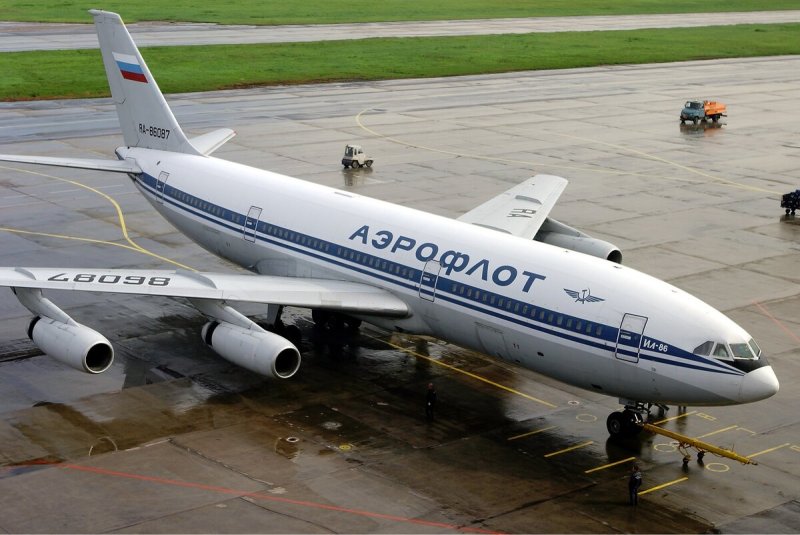 Ил-86 пассажирский самолёт