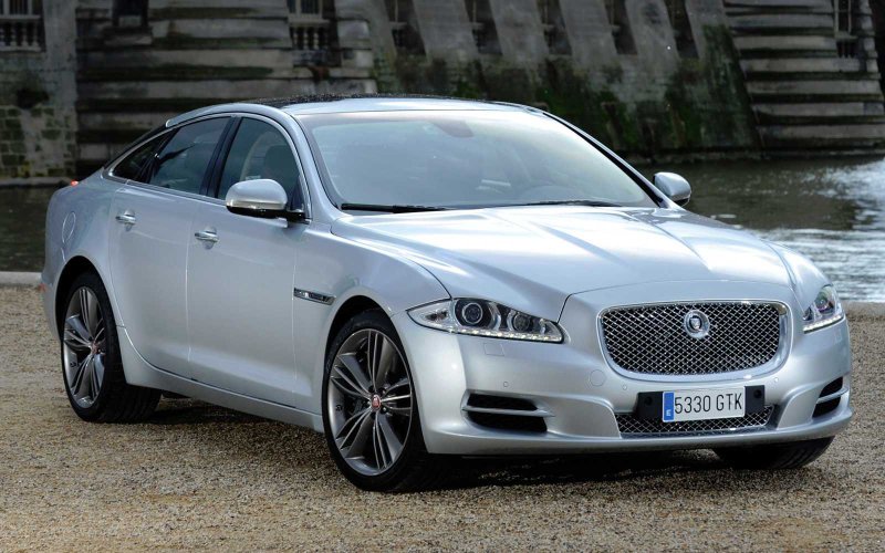 Новый Ягуар XJ 2021
