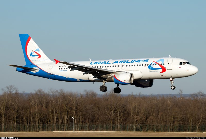 A320-211 Уральские авиалинии