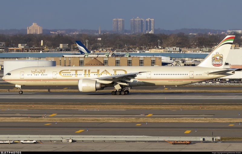 Boeing 737‑781 Этихад