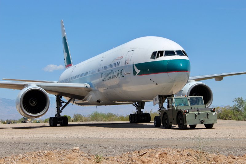 Горбатый Боинг 777