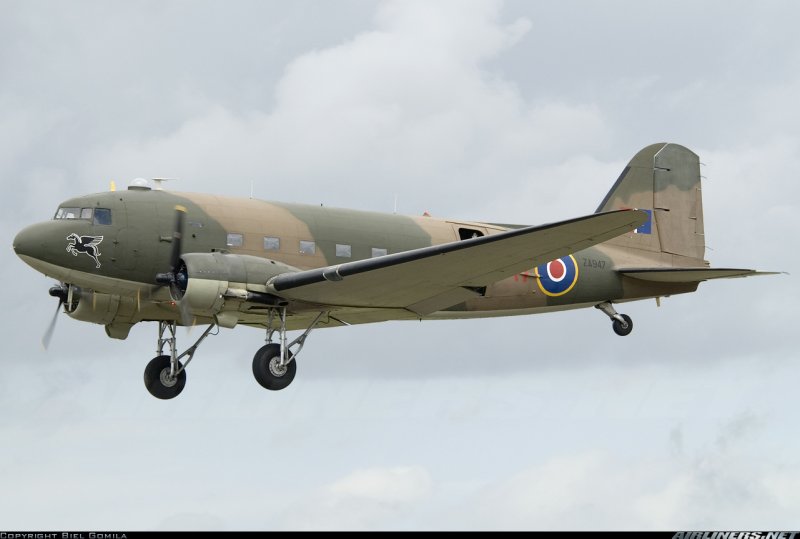 Самолёт Дуглас c 47 Дакота