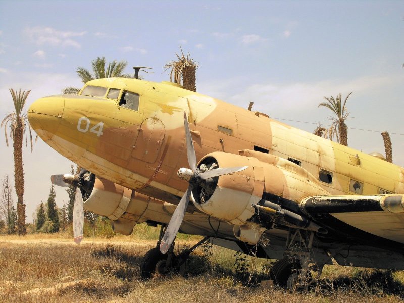 Douglas c-47 Skytrain