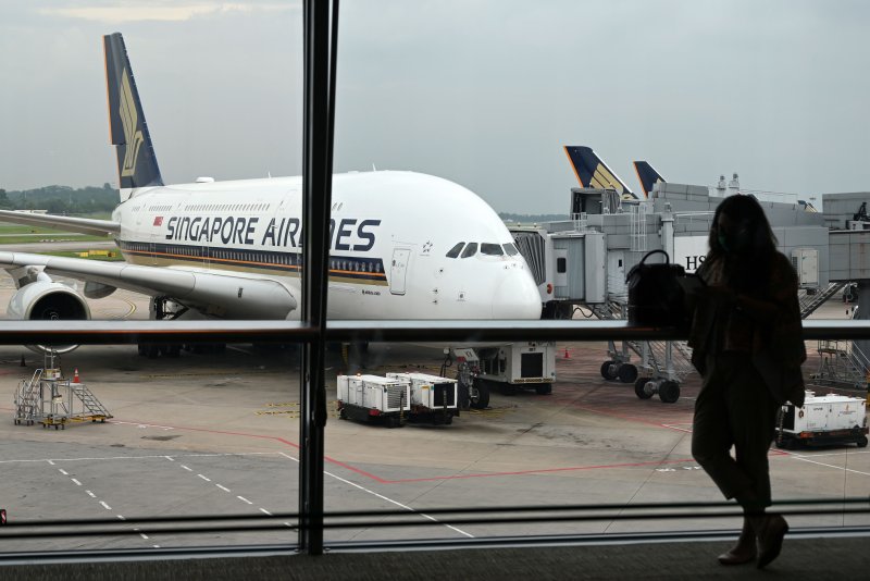 Singapore Airlines a380 раскрасили в