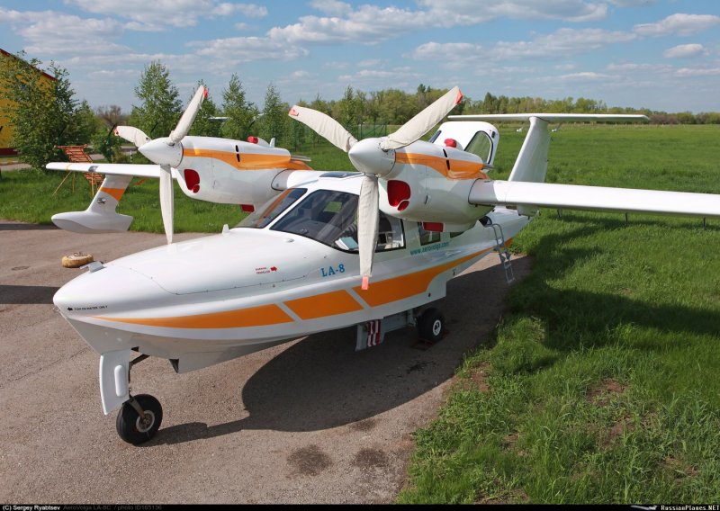 Самолёт-амфибия л-42