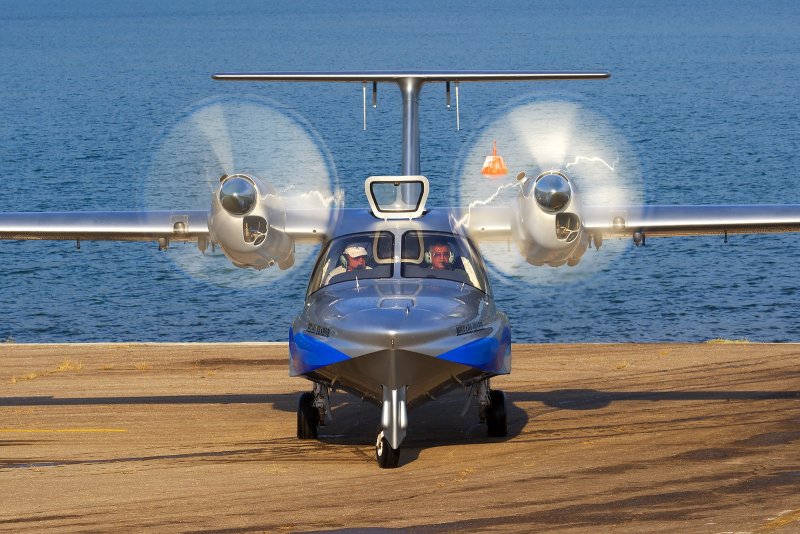 Самолёт-амфибия л-42