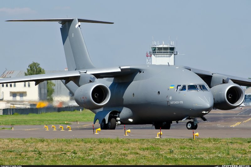 Грузовой АН 178