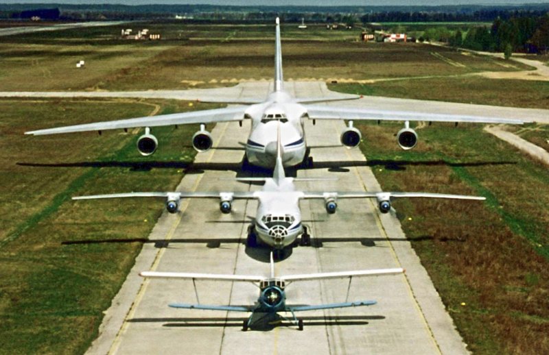 АН 124 И ил 76