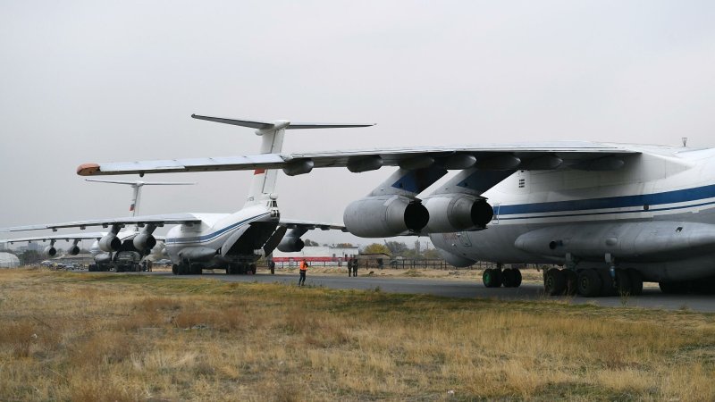 Ил-76 военно-транспортный