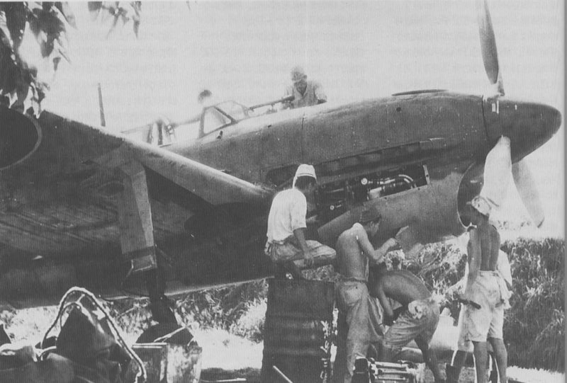 Самолет Yokosuka d4y