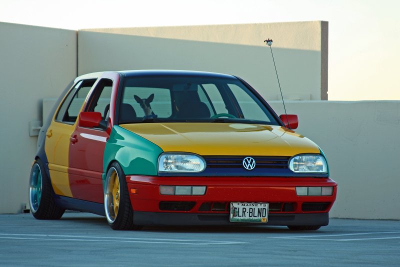 Volkswagen Golf Арлекин