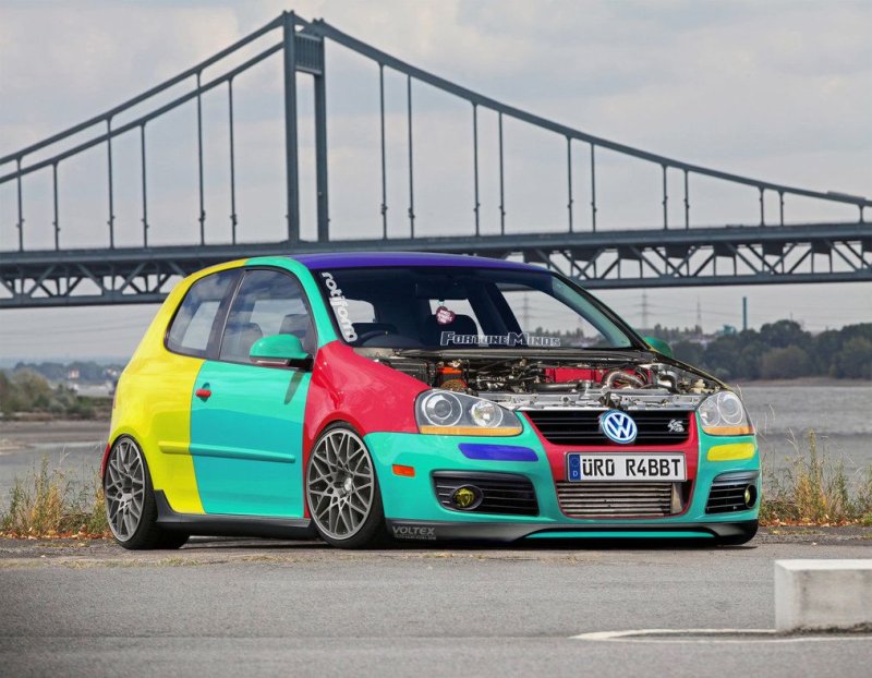 VW Golf Арлекин