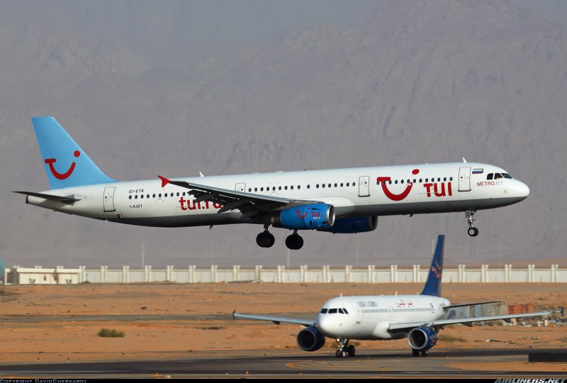 TUI a321