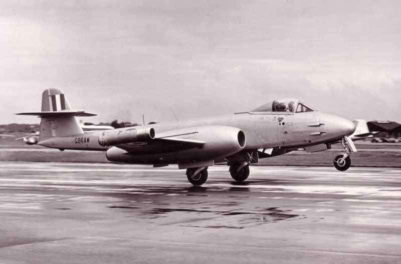 Самолёт Gloster Meteor