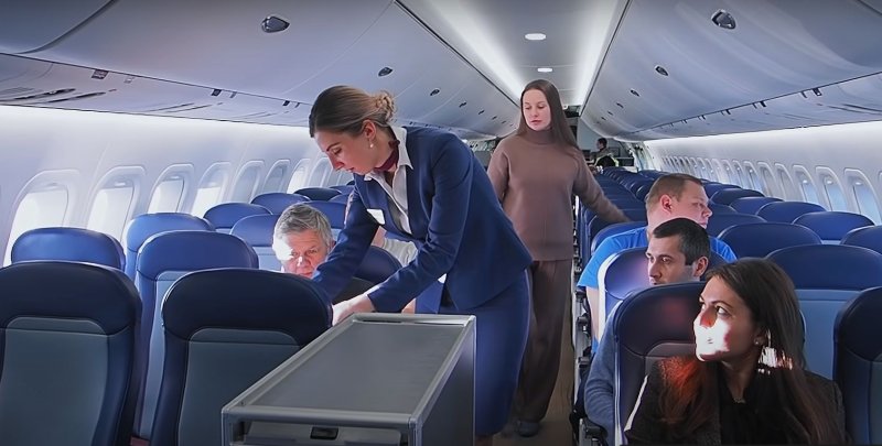 MC 21 300 салон