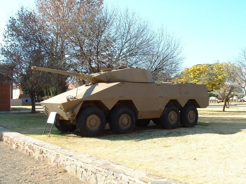 Rooikat 120