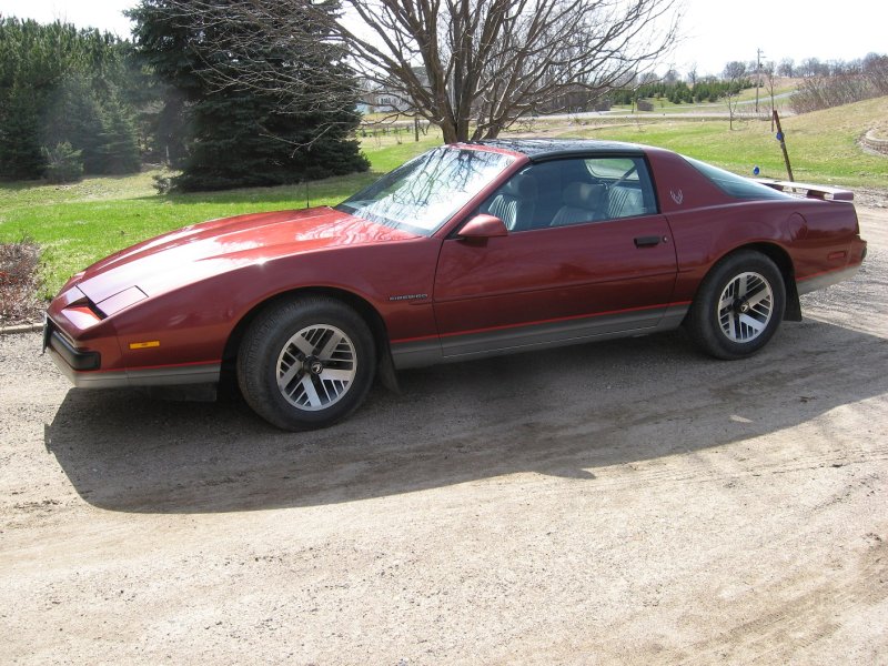 Pontiac 1989