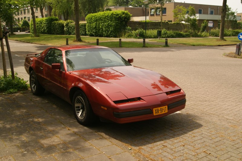 Pontiac Firebird 1982