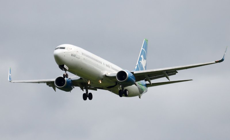 Boeing 737-900 АК Икар