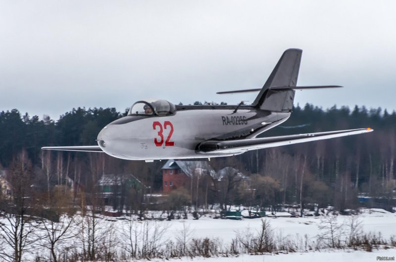 Яковлев як-30 (як-32)